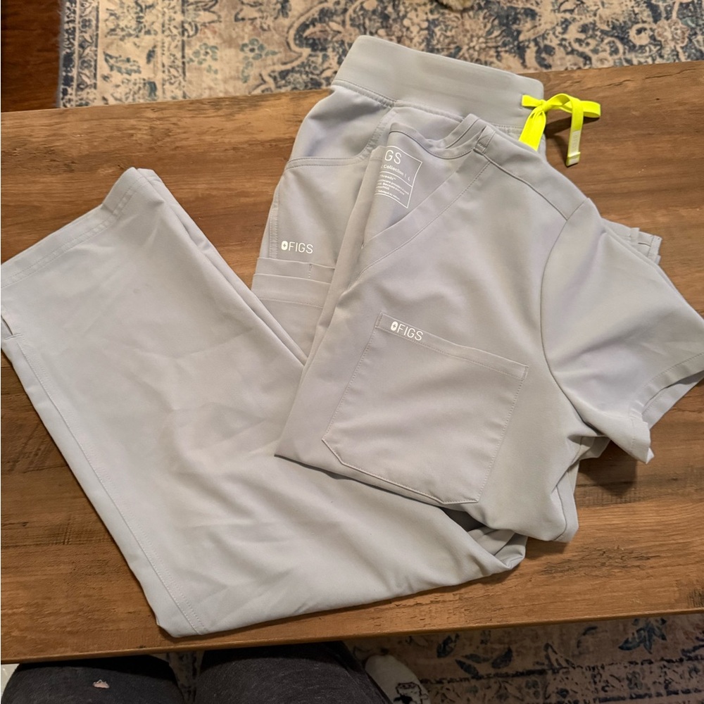 FIGS Light Gray Scrub Set with Neon Accents